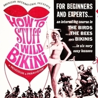 Из фильма "Как справиться с диким бикини / How to Stuff a Wild Bikini"